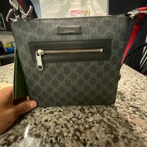 Gucci Messenger bag